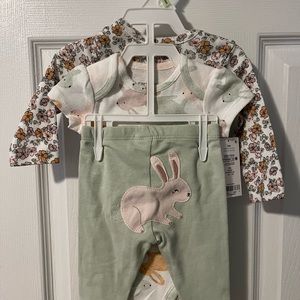 Carters 3 Piece Bunny set, 3 months